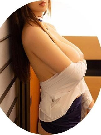 Image of New young UNI student from Taiwan landed today