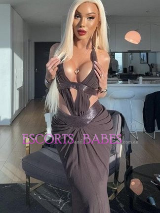 Image of Ts bombshell DEE