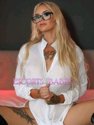 Image of Samantha Devine