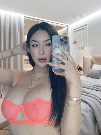 Image of Gina