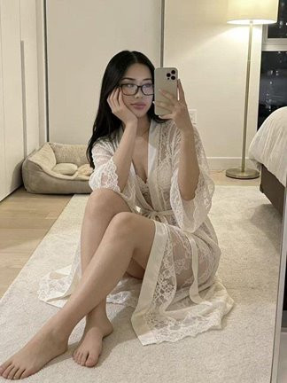Image of FILIPINA PARTY GIRL COCO