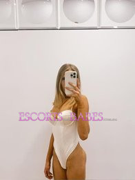 Image of 4d5c142c-f35d-406b-a8c4-9bfca324a281