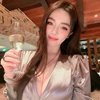 Gwen PARTY - Image 6