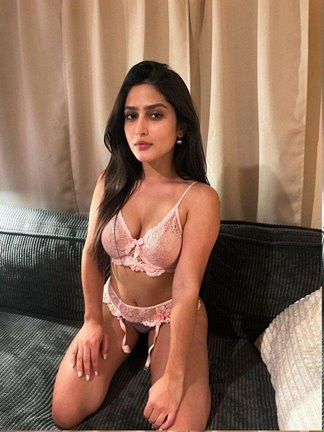 Image of Sari