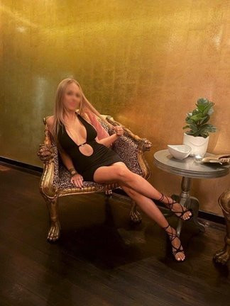 Image of SERENA  BY HER