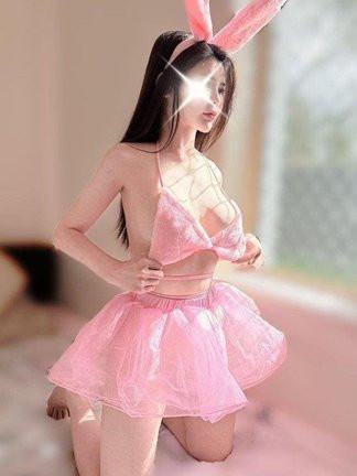 Image of Mia
