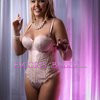 Busty Elle - Image 1