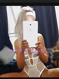 Image of 77e0cb3b-f763-4947-8900-7b85f6ba301f