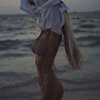 Megan Moss - Image 8