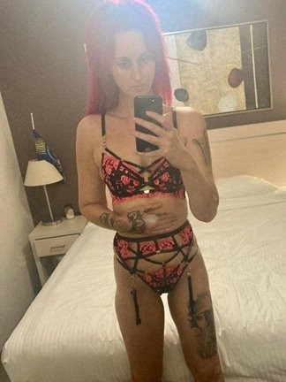 Image of Taryn Ryder Outcalls ONLY
