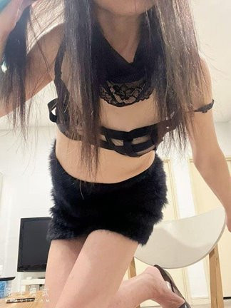 Image of Bella