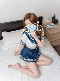 Image of 98987351-C56D-4770-8F0E-7A903515C991