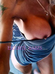 Image of b383ee0b-8fc4-45ee-8c4d-364b9a76459a