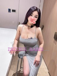 Image of b9d32966-bae1-4309-b4e7-7f4a35b18f9a