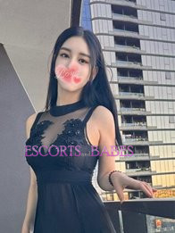 Image of d37afd9d-2a5a-4ee0-a18e-68ebb9a8b763