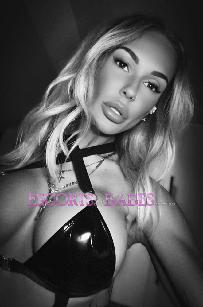 Winter Grace | Melbourne Escort - Escorts and Babes