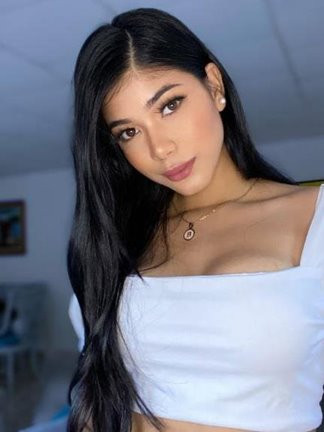 Image of partylover Julia