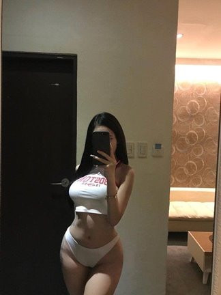Image of sexy babe