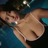 22Venus77 party girl - Image 6