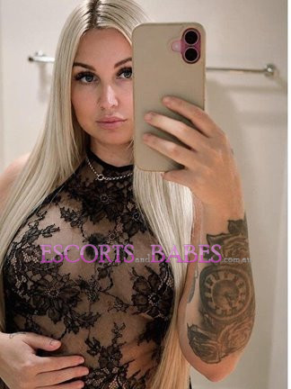 Image of Stephanie Rose
