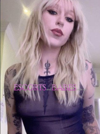 Image of Alice Blondie